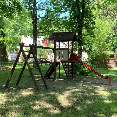 مكان تخييم Zlaty Pav Moldava nad Bodvou